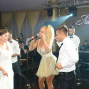 anda adam . schela lumini